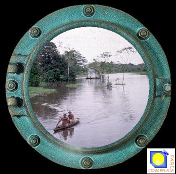 cano sur l'amazone